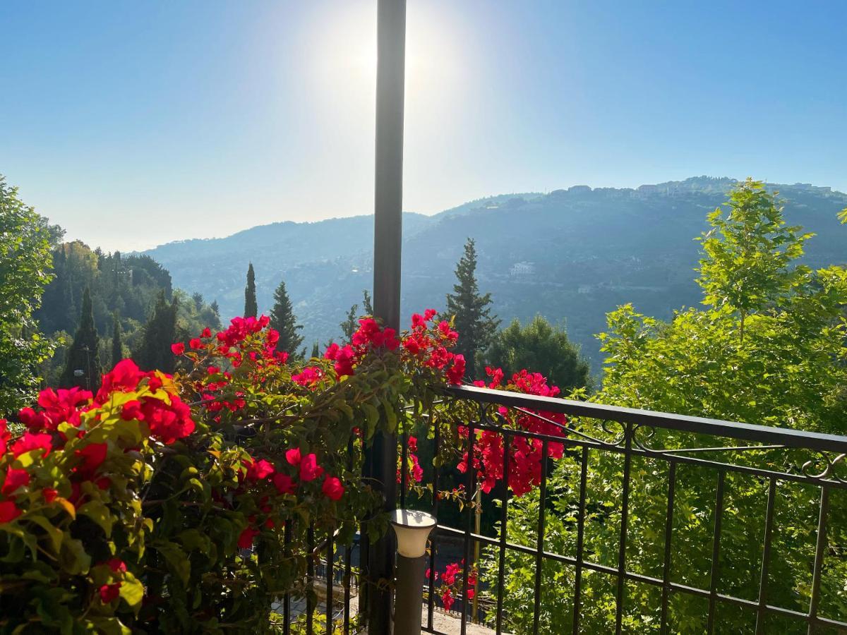 Beit Lebbos Boutique Hotel Beit ed-Dine Exteriör bild